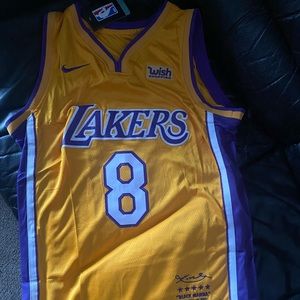 Brand new Kobe Bryant retirement jersey